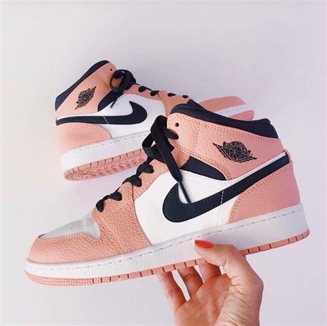 nike air jordan 1 women